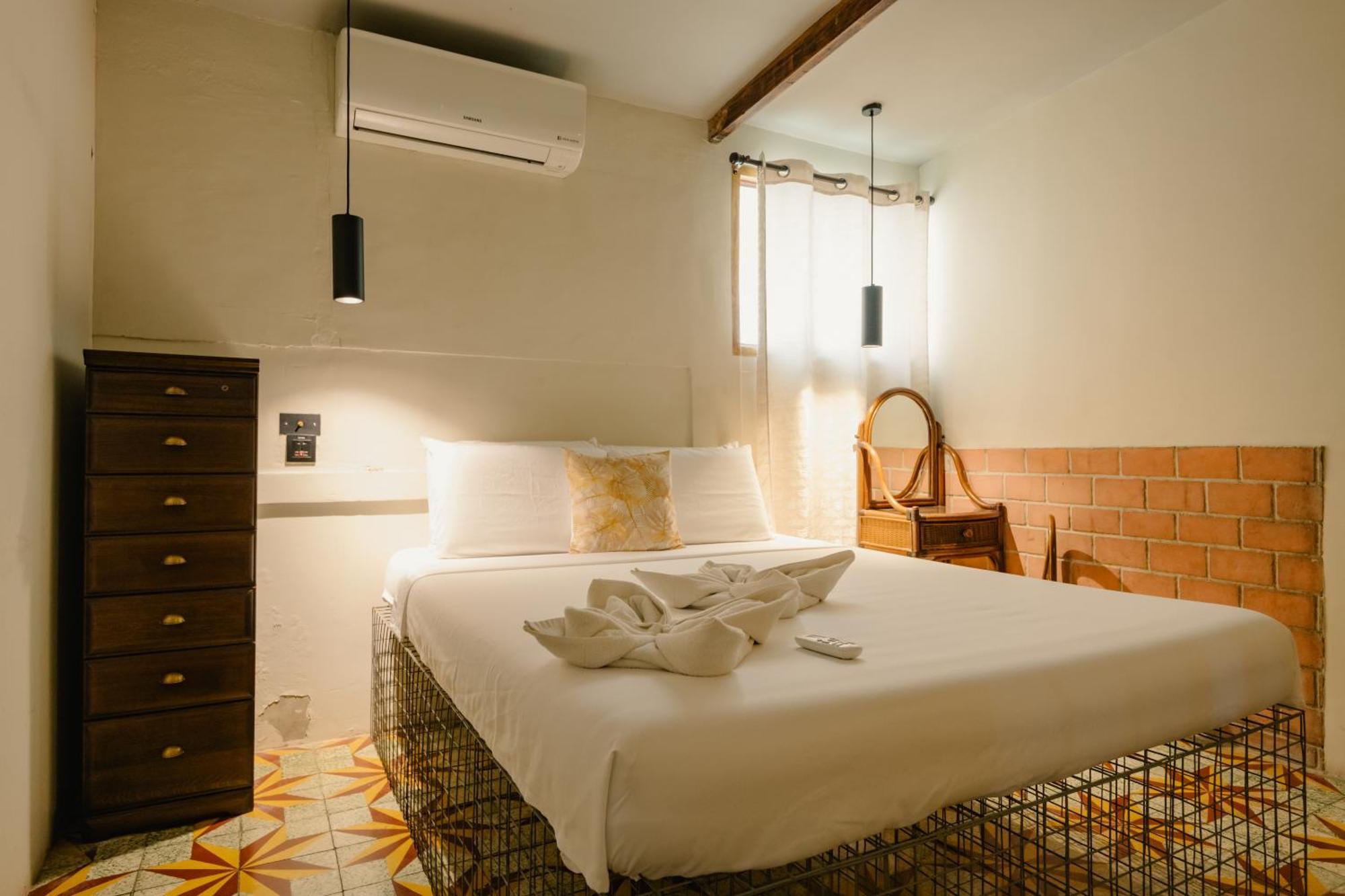 The Flying Fish Hostel Cebu Εξωτερικό φωτογραφία