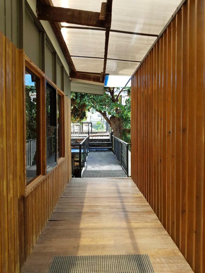 The Flying Fish Hostel Cebu Εξωτερικό φωτογραφία