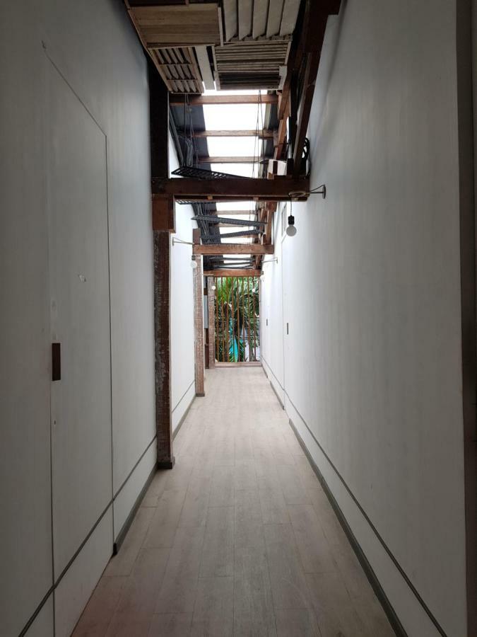 The Flying Fish Hostel Cebu Εξωτερικό φωτογραφία