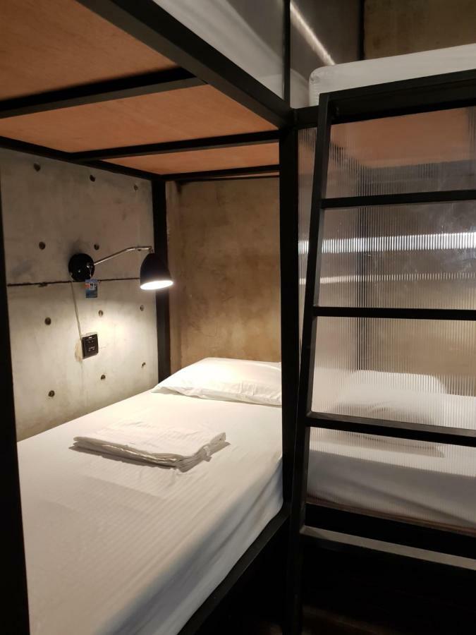 The Flying Fish Hostel Cebu Εξωτερικό φωτογραφία