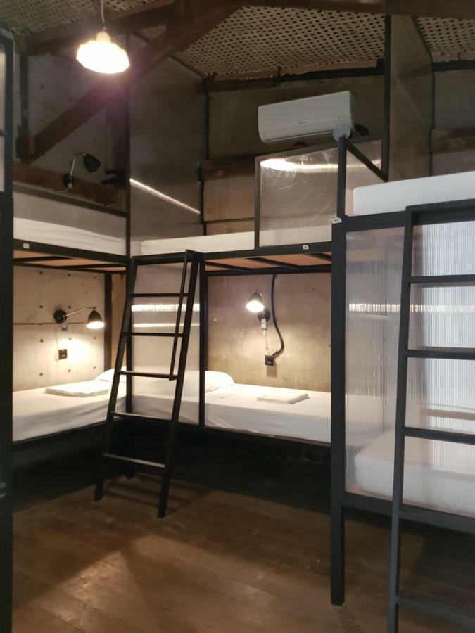 The Flying Fish Hostel Cebu Εξωτερικό φωτογραφία