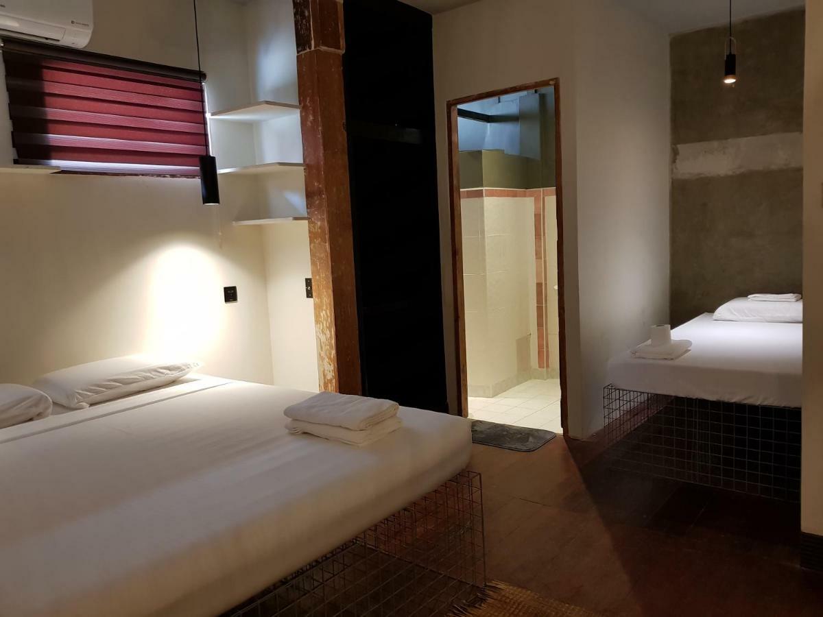 The Flying Fish Hostel Cebu Εξωτερικό φωτογραφία
