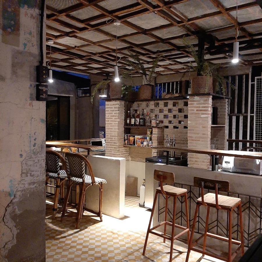 The Flying Fish Hostel Cebu Εξωτερικό φωτογραφία
