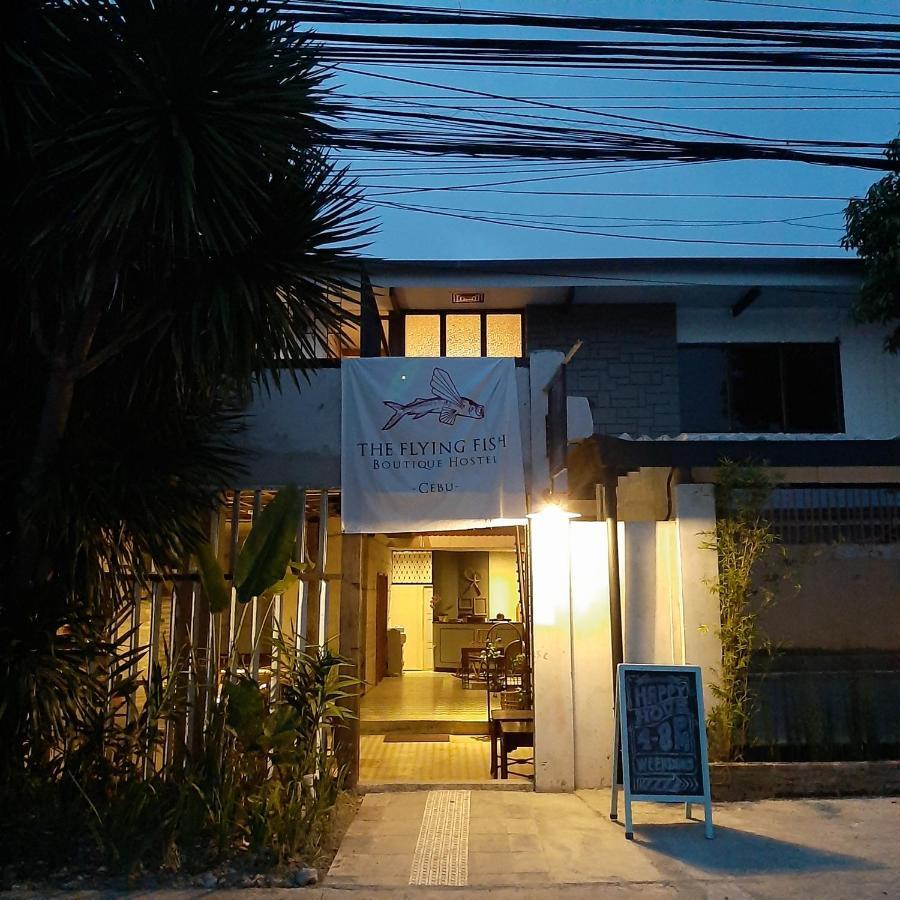 The Flying Fish Hostel Cebu Εξωτερικό φωτογραφία