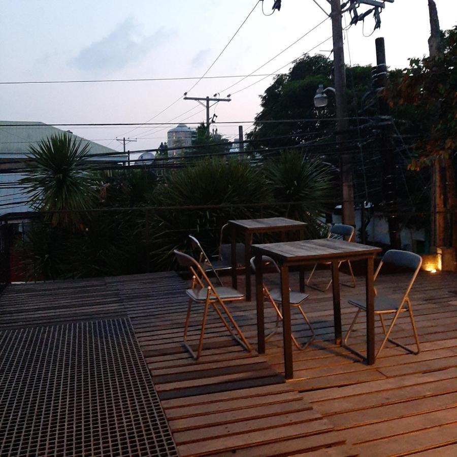 The Flying Fish Hostel Cebu Εξωτερικό φωτογραφία